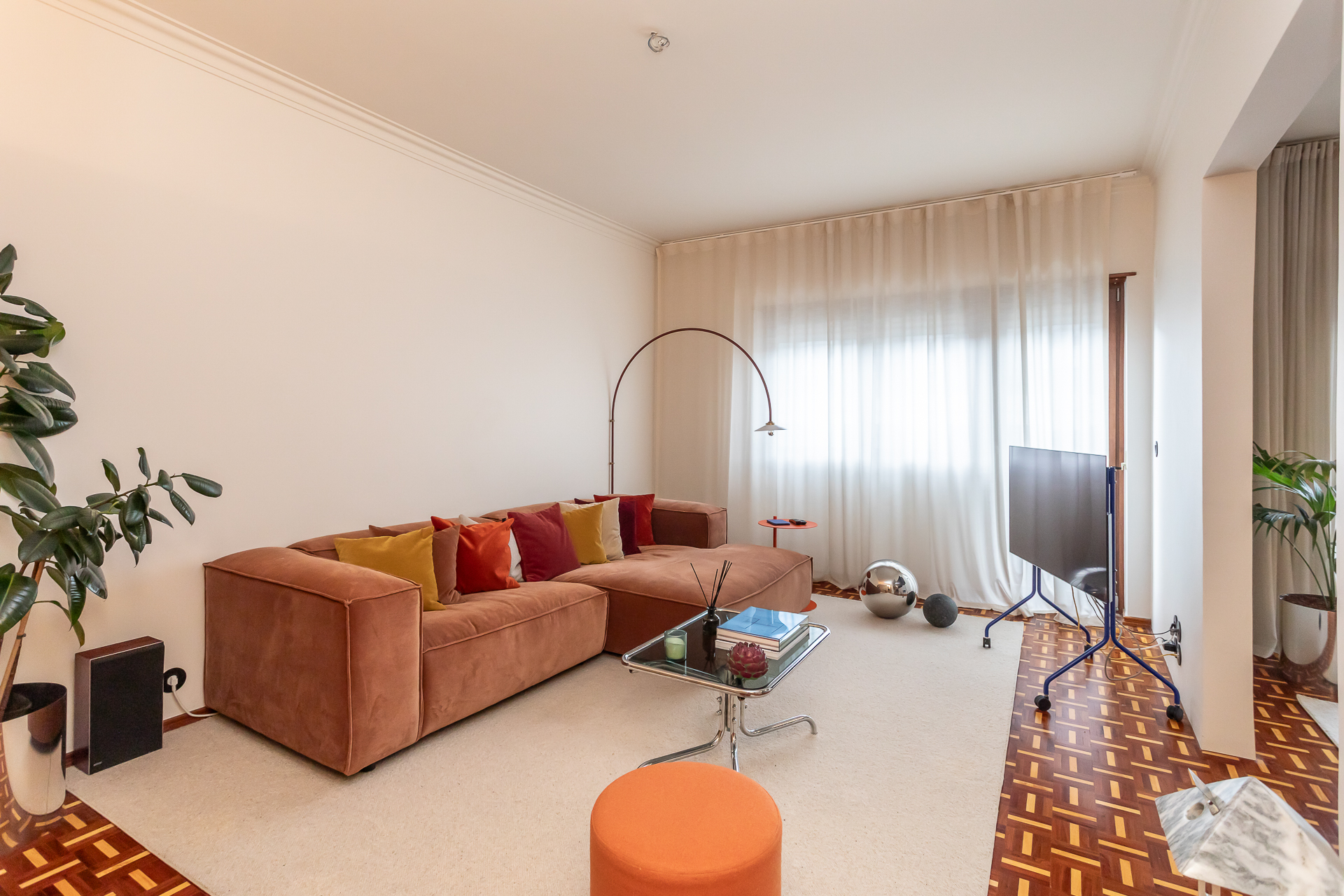 Apartamento renovado em Entrecampos